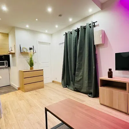 Gympie : Joli Cosy En Centre-ville Draguignan